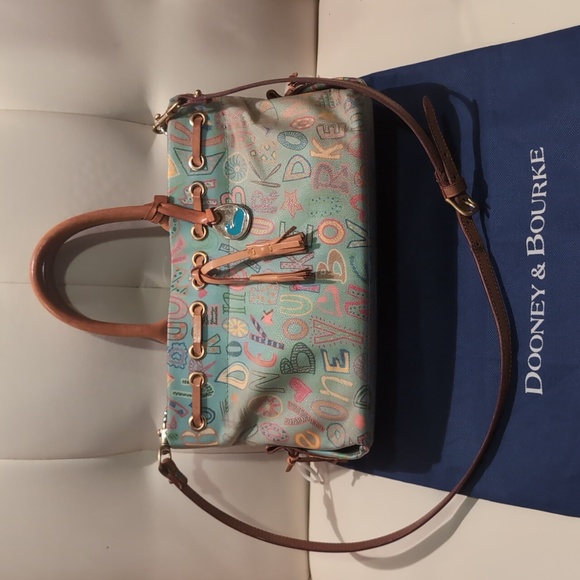 Dooney Bourke